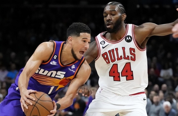 北京队翻盘公牛，布克统治全场