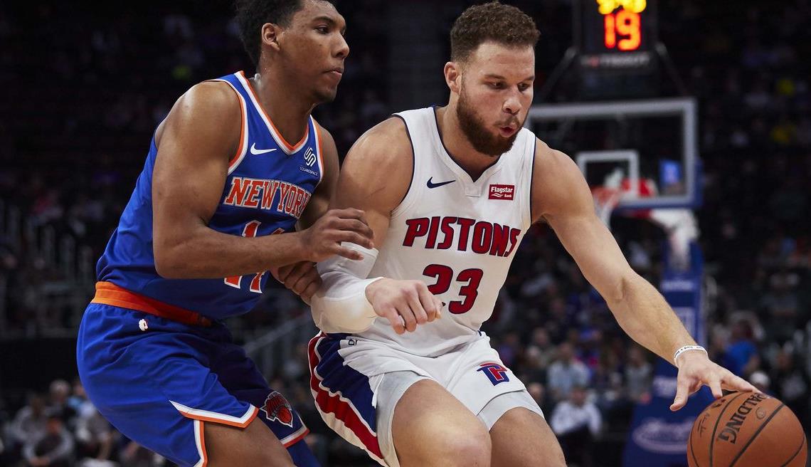 独行侠横扫马刺，詹姆斯刷新纪录