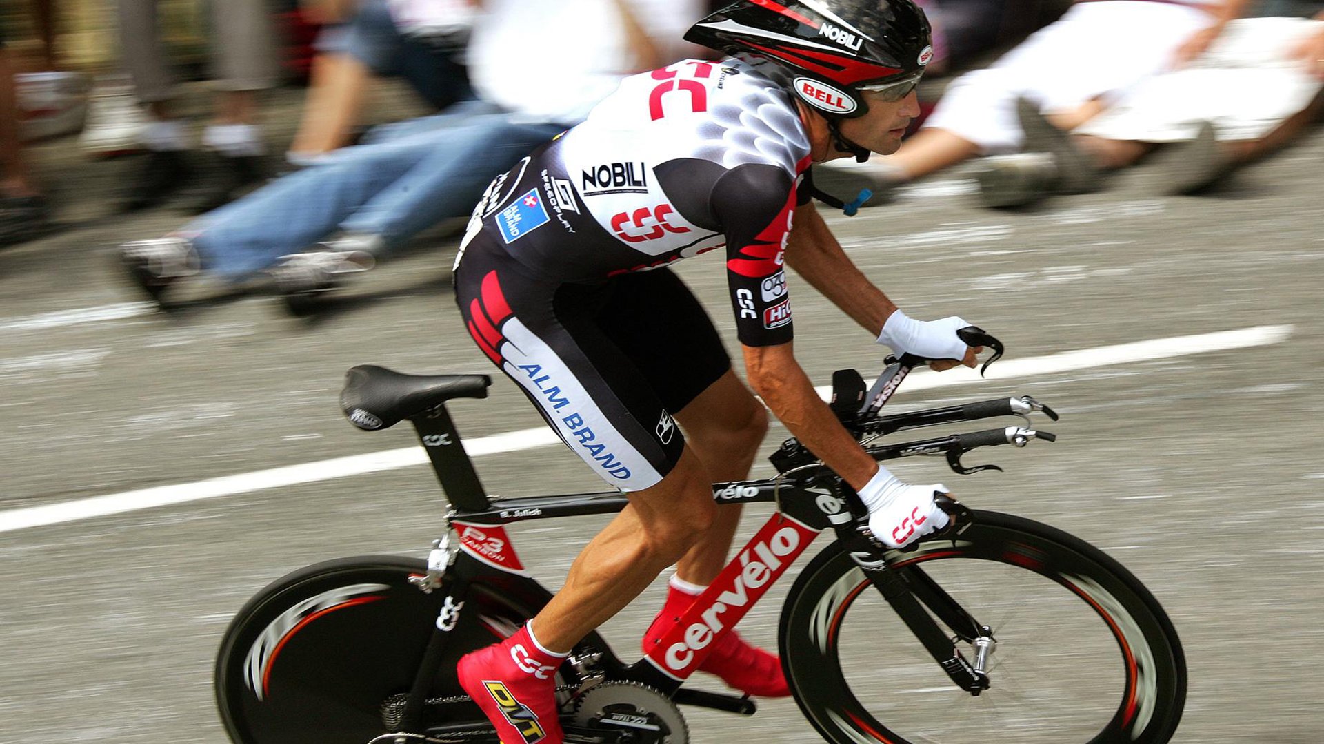 蒙特卡洛险胜年终总决赛，辛纳那一拍，拍碎了什么，又铸就了什么？