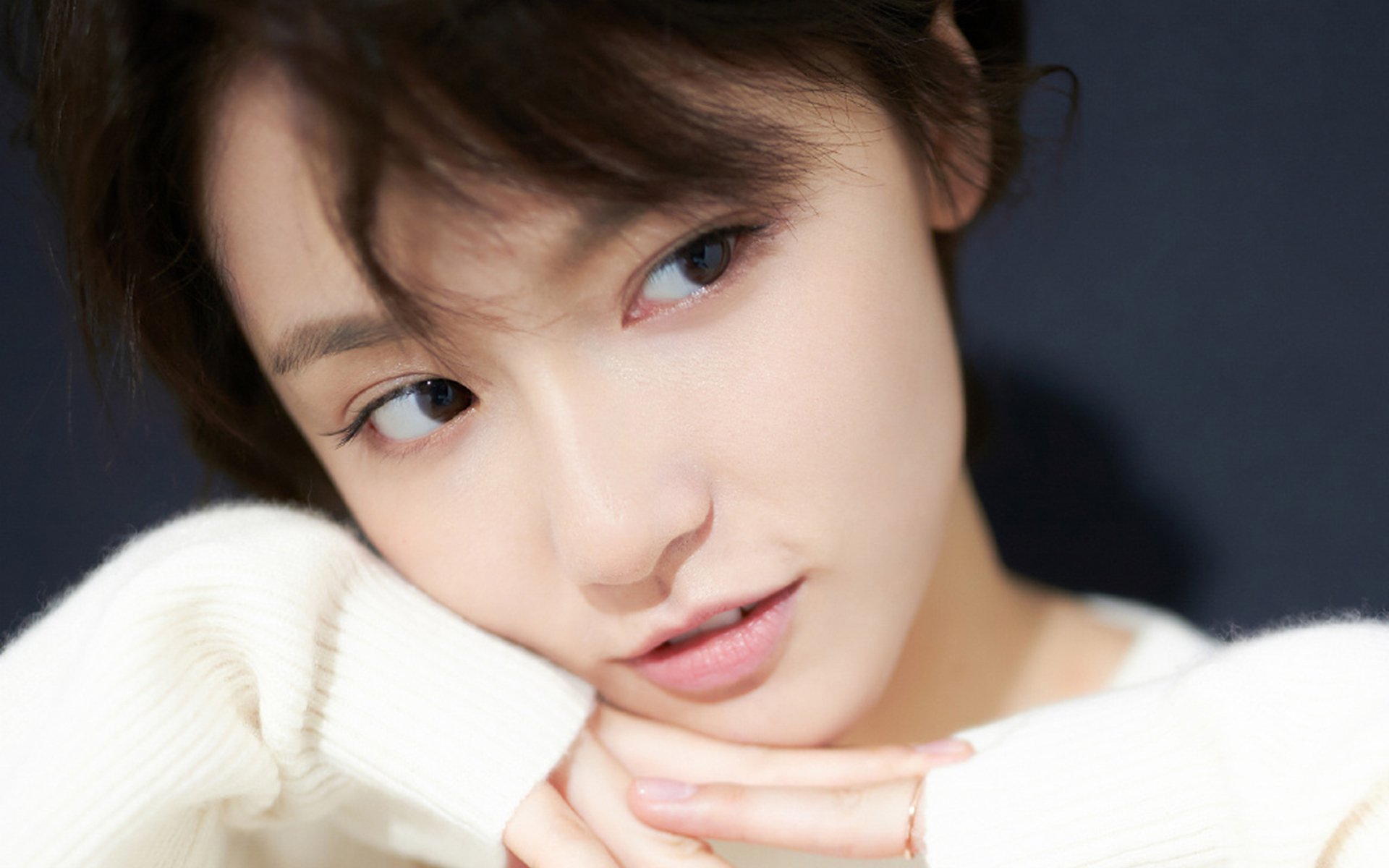 两条时间线交汇时，当世界只需要一个答案