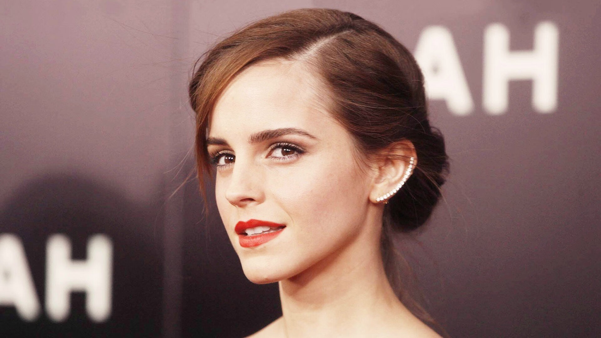 爱游戏官网-终场哨响时，足球仍是圆的